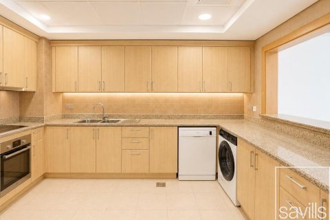 Appartement te huur in Palm Jumeirah, Dubai, VAE 2 slaapkamers, 185.62 vr.m., nr 747442 - foto 5
