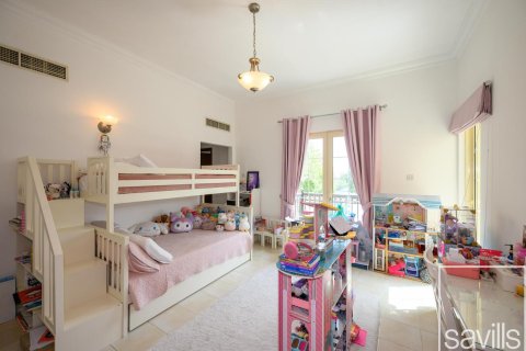 Вілла в Jumeirah Islands, Дубай, ОАЕ 4 спальні, 988.3м2 № 747444