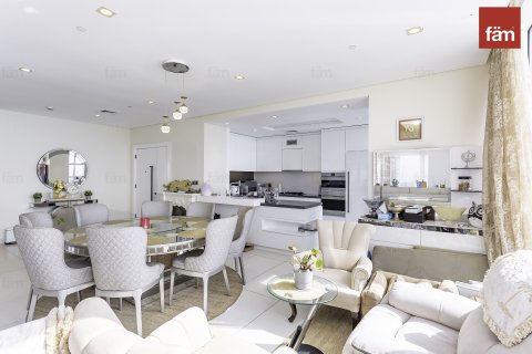 Apartment til leje i Palm Jumeirah, Dubai, UAE 3 soveværelser, 268.1 kvm № 689490 - foto 19