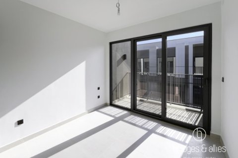 Зняти в оренду віллу в Дубай, ОАЕ 3 спальні, 140.5м2, № 669133 - фото 12