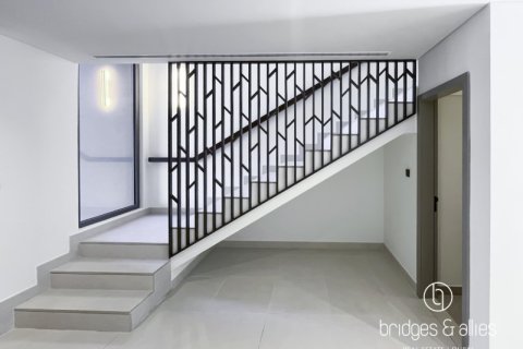 Зняти в оренду віллу в Дубай, ОАЕ 3 спальні, 140.5м2, № 669133 - фото 7