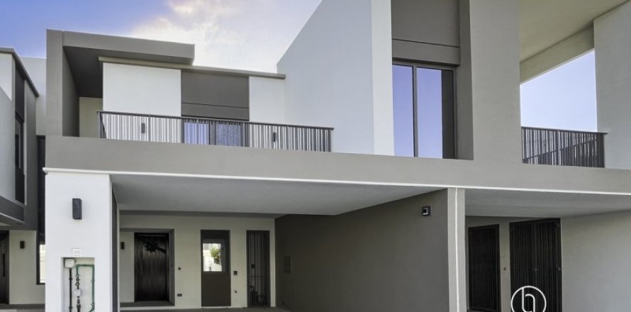 Βίλα σε Dubai, ΗΑΕ 3 υπνοδωμάτια, 140.5 τ.μ. Αρ. 669133