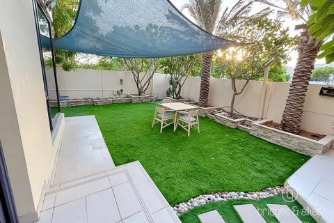 Vilă de închiriat în Dubai Hills Estate, Dubai, EAU 4 dormitoare, 302.3 mp. №669131 - poză 9