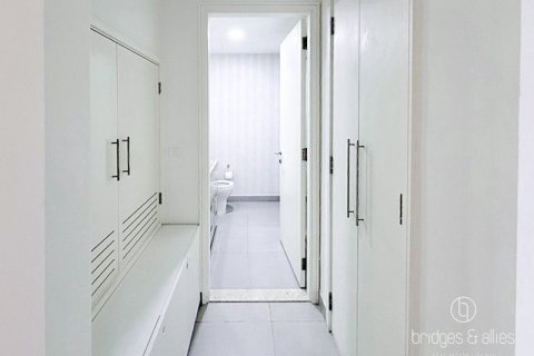 Vilă de închiriat în Dubai Hills Estate, Dubai, EAU 4 dormitoare, 302.3 mp. №669131 - poză 20