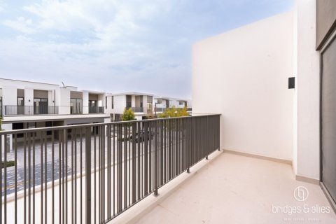 Villa uthyres i Dubai, UAE 3 sovrum, 140.4 kvm Nr. 669128 - fotografi 6