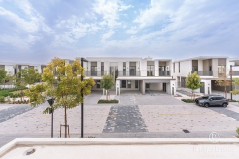 Villa uthyres i Dubai, UAE 3 sovrum, 140.4 kvm Nr. 669128 - fotografi 1