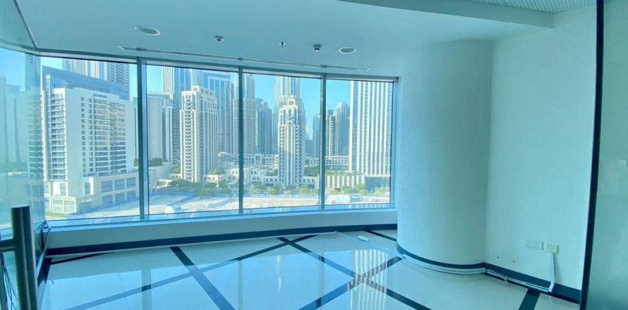 Toimisto Business Bay, Dubai, Arabiemiraatit 70.5 m2 № 662272