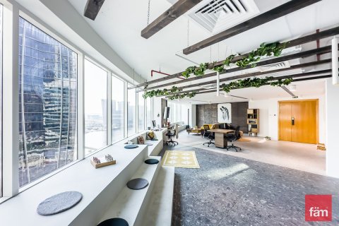 Office in Business Bay, Dubai, UAE 111.2 sq.m. № 647631 - photo 5