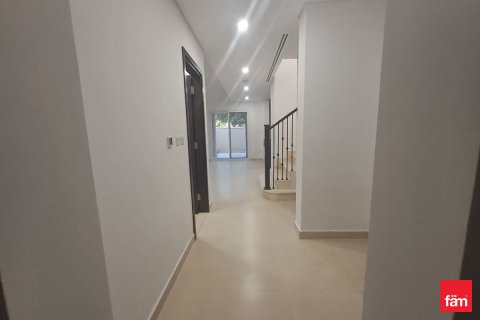 Townhouse in Dubai, UAE 2 bedrooms, 172.5 sq.m. № 647632 - photo 7