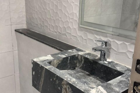 Al Rumaila、Ajman、UAE にあるヴィラ販売中 7ベッドルーム、235 m2、No652715 - 写真 2