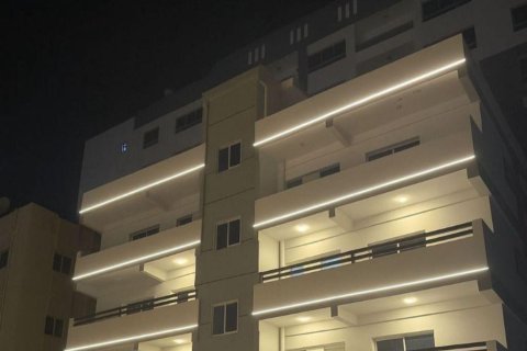 Al Rumaila、Ajman、UAE にあるヴィラ販売中 7ベッドルーム、235 m2、No652715 - 写真 1