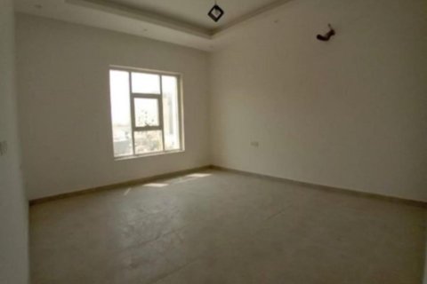 Radový dom v Al Yasmeen, Ajman, SAE 5 spální, 242 m2 č. 652717 - Fotografia 15