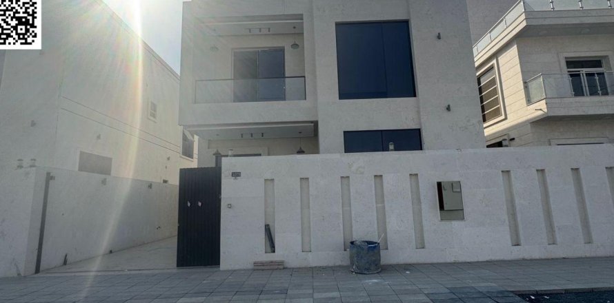 Villa in Al Helio, Ajman, VAE: 7 Schlafzimmer, 280 m2 Nr. 652716