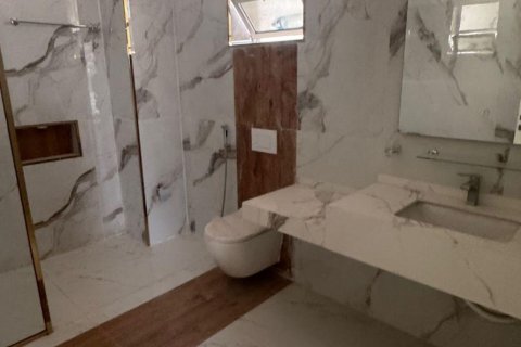 Villa zum Verkauf in Al Helio, Ajman, VAE 7 Schlafzimmer, 280 m2 Nr. 652716 - Foto 16