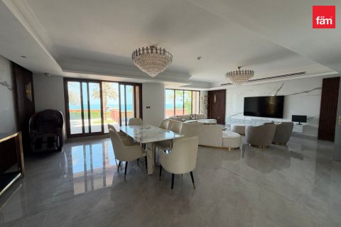 Apartment in Palm Jumeirah, Dubai, UAE 5 bedrooms, 1273.5 sq.m. № 769283 - photo 2