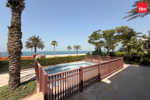 Apartment in Palm Jumeirah, Dubai, UAE 5 bedrooms, 1273.5 sq.m. № 769283 - photo 12