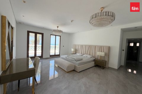 Apartment in Palm Jumeirah, Dubai, UAE 5 bedrooms, 1273.5 sq.m. № 769283 - photo 20