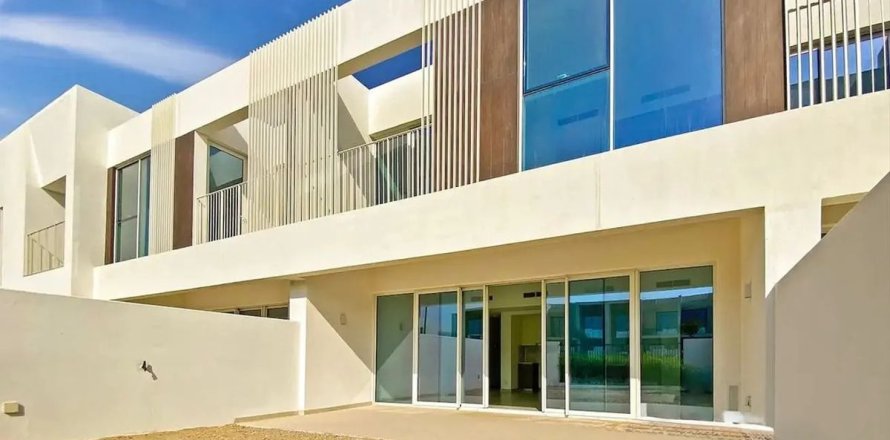 Βίλα σε Dubai, ΗΑΕ 3 υπνοδωμάτια, 174 τ.μ. Αρ. 682304