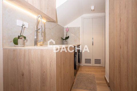 Vila di Al Furjan, Dubai, UEA 5 kamar tidur, 453 m2 nomor 752088 - foto 29