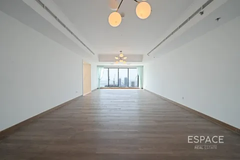 Apartmen di EMIRATES CROWN di Dubai Marina, UAE 3 bilik tidur, 361 meter persegi № 738498 - foto 5