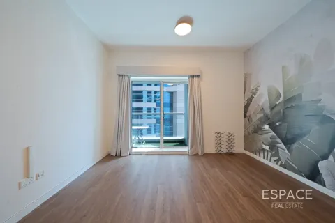 Apartmen di EMIRATES CROWN di Dubai Marina, UAE 3 bilik tidur, 361 meter persegi № 738498 - foto 15