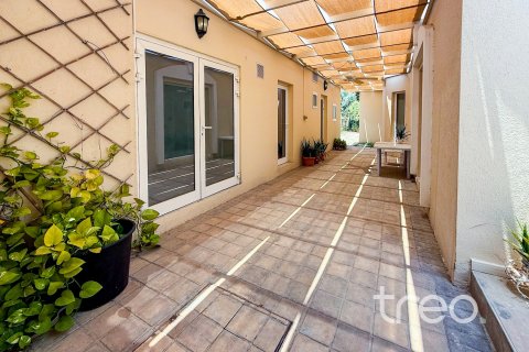 خانه شهری برای فروش در  Green Community، Dubai، امارات متحده عربی  4 خوابه ، 403.85 متر مربع ، شماره 733116 - تصویر 19