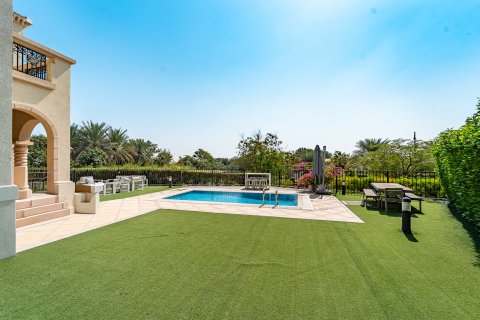 Villa para venda em Jumeirah Islands, Dubai, EAU 4 quartos, 488 m2 № 754346 - foto 4