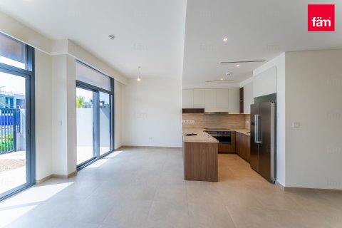 Vilë në Dubai, Emiratet e Bashkuara Arabe 3 dhoma gjumi, 168.5 m2. № 634533 - Foto 7