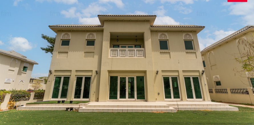 Villa sa Al Furjan, Dubai, UAE 4 silid-tulugan, 600 sq.m. № 634539