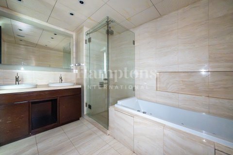 Apartament de închiriat în Burj Khalifa, Dubai, EAU 1 dormitor, 76.73787800 mp.  №651689 - poză 5