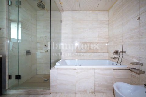 Apartament de închiriat în Burj Khalifa, Dubai, EAU 1 dormitor, 76.73787800 mp.  №651689 - poză 3