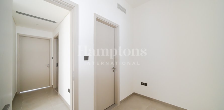 Kaupunkipientalo The World Islands, Dubai, Arabiemiraatit 4 makuuhuonetta, 257.434 m2 № 651688