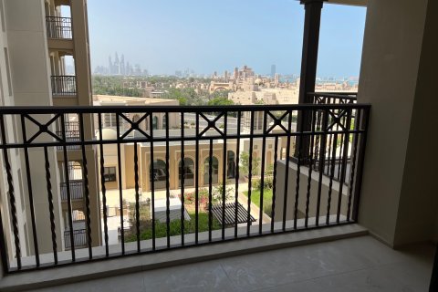 Пәтер MADINAT JUMEIRAH LIVING, Умм-Сукейм, Дубай, БАӘ-да 1 жатын бөлме, 77 м² № 649382 - фото 1