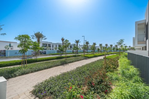 Adosado en alquiler en Arabian Ranches 3, Dubai, EAU 4 dormitorios, 147 m2 № 701180 - foto 17