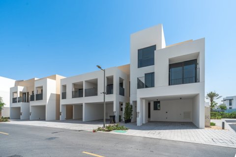 Adosado en alquiler en Arabian Ranches 3, Dubai, EAU 4 dormitorios, 147 m2 № 701180 - foto 19