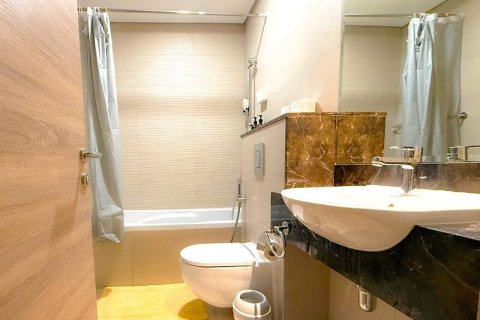 Apartment in Mirdif, Dubai, UAE 2 bedrooms, 141 sq.m. № 701186 - photo 10