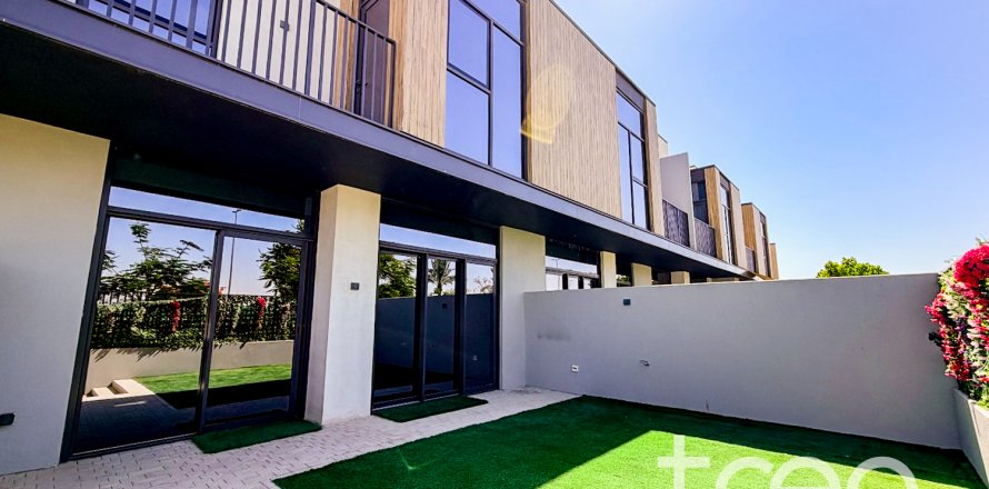 Villa in Mudon, Dubai, VAE: 3 Schlafzimmer, 205.97 m2 Nr. 761425