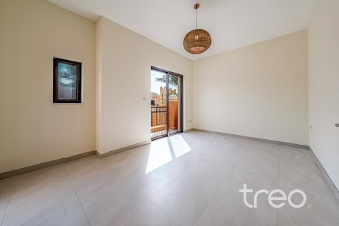 Вилла Dubai Sports City, Дубай, БАӘ-да 4 жатын бөлмелер, 313.55 м² № 761420 - фото 18