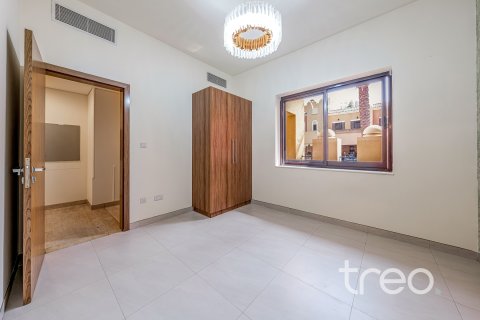 Вилла Dubai Sports City, Дубай, БАӘ-да 4 жатын бөлмелер, 313.55 м² № 761420 - фото 19
