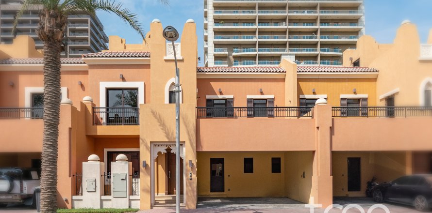 Вилла Dubai Sports City, Дубай, БАӘ-да 4 жатын бөлмелер, 313.55 м² № 761420