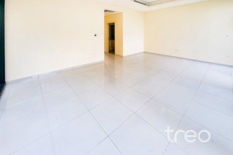 טאונהאוס להשכרה ב DAMAC Hills (Akoya by DAMAC), Dubai, איחוד האמירויות  3 חדרי שינה, 253.25 מ"ר, מספר 761424 - תמונה 17