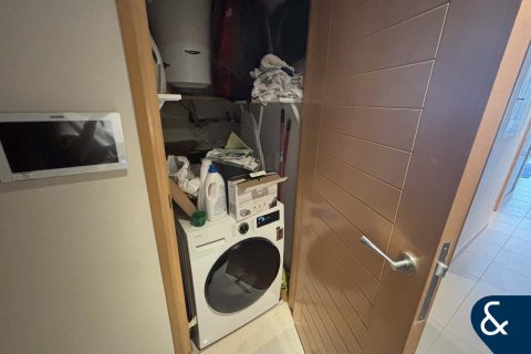 Apartment in Downtown Dubai (Downtown Burj Dubai), UAE 1 bedroom, 95 sq.m. № 668072 - photo 19