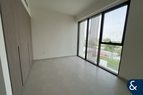 Városi lakóépület itt: The Valley, Dubai, EAE, 4 hálószoba, 257 m², azonosító: 668070 - fénykép 8