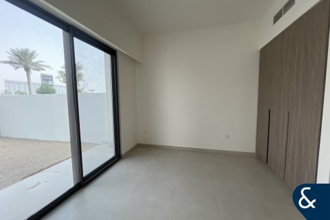 Városi lakóépület itt: The Valley, Dubai, EAE, 4 hálószoba, 257 m², azonosító: 668070 - fénykép 5