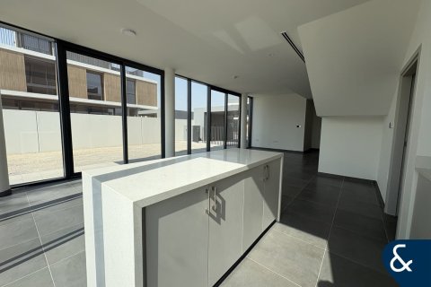 Villa para arrendamento em Arabian Ranches 3, Dubai, EAU 4 quartos, 303 m2 № 668068 - foto 7