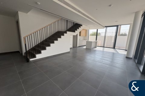 Villa para arrendamento em Arabian Ranches 3, Dubai, EAU 4 quartos, 303 m2 № 668068 - foto 2