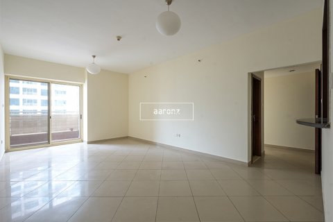 Apartment in Jumeirah Lake Towers, Dubai, UAE 2 bedrooms, 123.3 sq.m. № 633460 - photo 4
