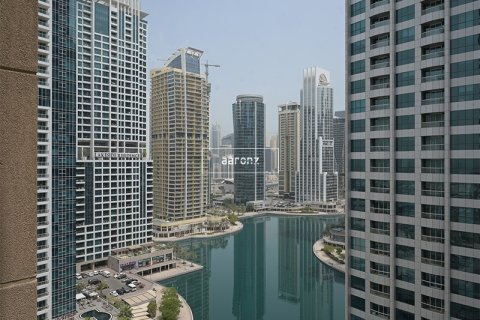 Apartment in Jumeirah Lake Towers, Dubai, UAE 2 bedrooms, 123.3 sq.m. № 633460 - photo 1