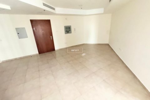 Appartement te koop in Jumeirah Lake Towers, Dubai, VAE 2 slaapkamers, 89.4 vr.m., nr 633463 - foto 4