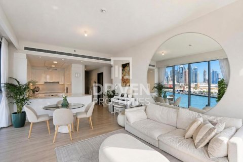 Apartamento para venda em Al Wasl, Dubai, EAU 2 quartos, 145.21 m2 № 761739 - foto 4